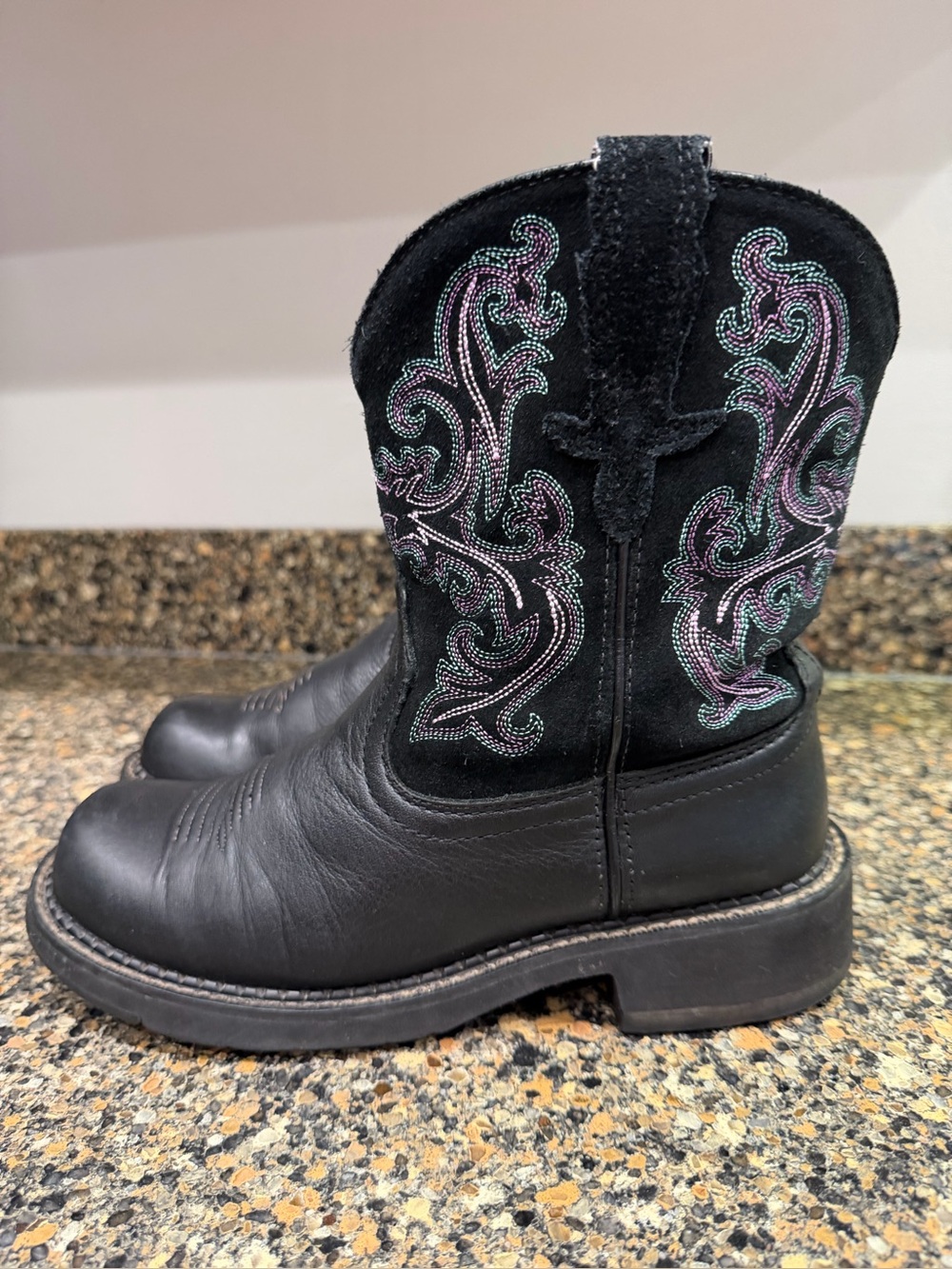 Ariat Black Western-Inspired Embroidered Leather Ankle Boots 7.5